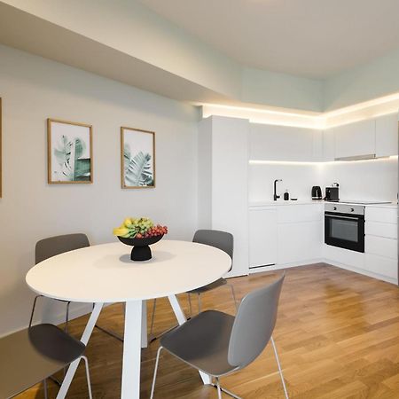 Urban Apt With Stunning Acropolis View & Roofdeck Athens Luaran gambar