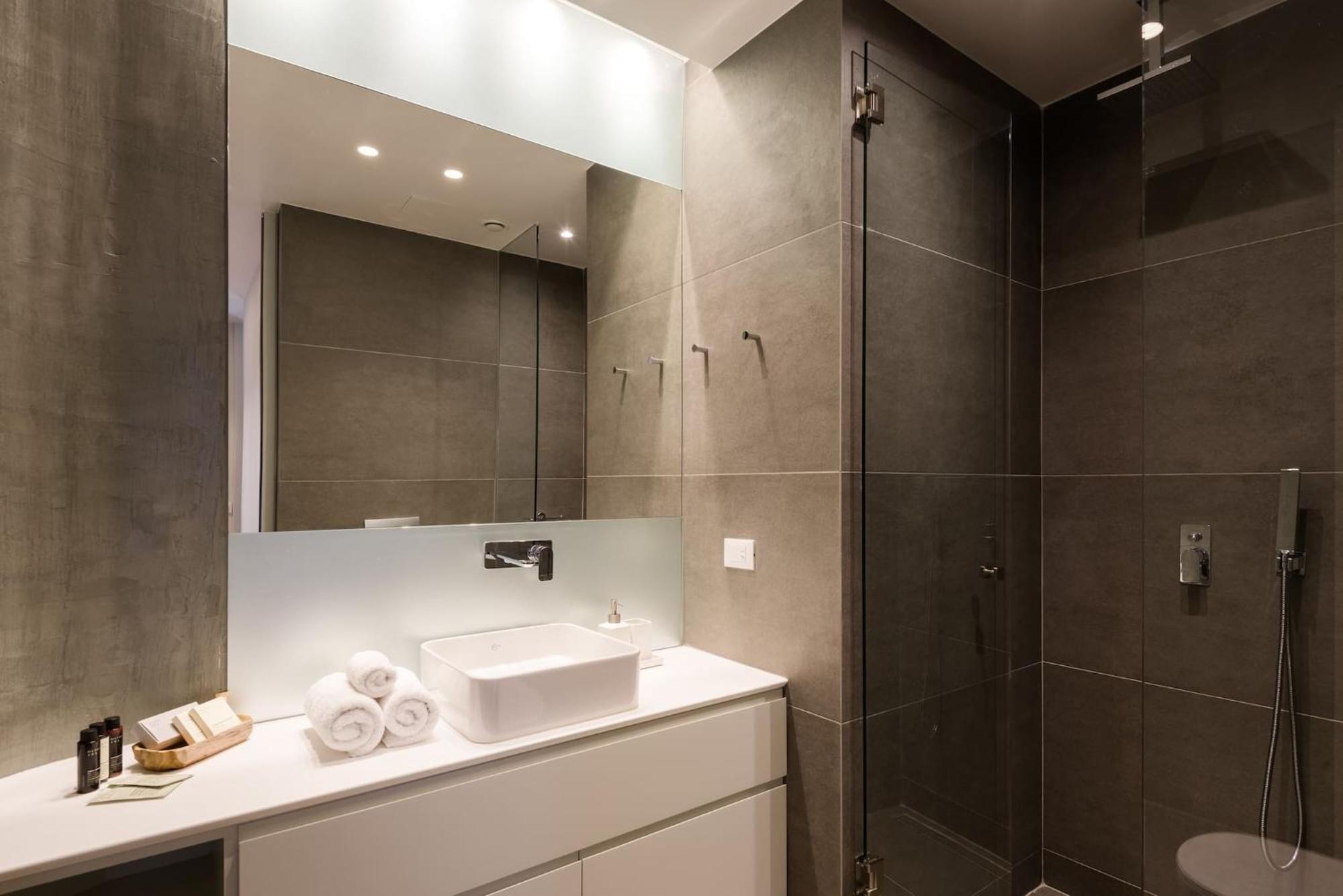 Urban Apt With Stunning Acropolis View & Roofdeck Athens Luaran gambar